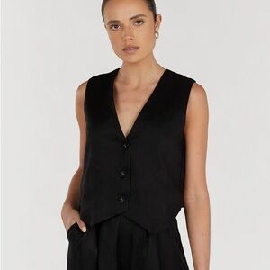 DISSH BANKS BLACK LINEN VEST, size 8, worn once, like new